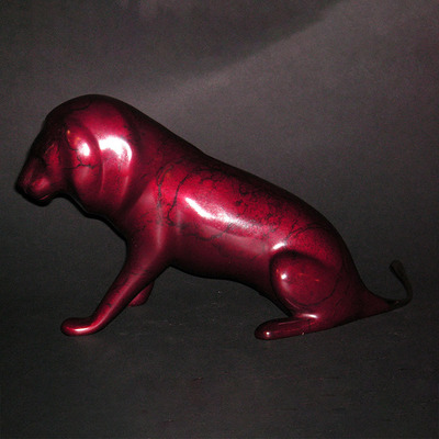 Loet Vanderveen - LION, PROUD (466) - BRONZE - 9 X 5.5 X 5 - Free Shipping Anywhere In The USA!
<br>
<br>These sculptures are bronze limited editions.
<br>
<br><a href="/[sculpture]/[available]-[patina]-[swatches]/">More than 30 patinas are available</a>. Available patinas are indicated as IN STOCK. Loet Vanderveen limited editions are always in strong demand and our stocked inventory sells quickly. Special orders are not being taken at this time.
<br>
<br>Allow a few weeks for your sculptures to arrive as each one is thoroughly prepared and packed in our warehouse. This includes fully customized crating and boxing for each piece. Your patience is appreciated during this process as we strive to ensure that your new artwork safely arrives.