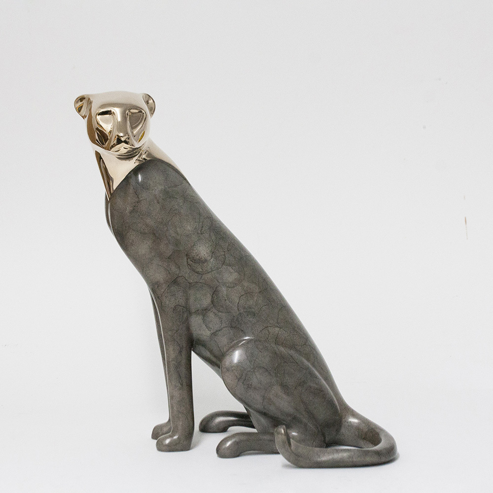 Loet Vanderveen - CHEETAH, SM SEATED #1 HEAD UP (309) - BRONZE - 14 X 8 X 14 - Free Shipping Anywhere In The USA!
<br>
<br>These sculptures are bronze limited editions.
<br>
<br><a href="/[sculpture]/[available]-[patina]-[swatches]/">More than 30 patinas are available</a>. Available patinas are indicated as IN STOCK. Loet Vanderveen limited editions are always in strong demand and our stocked inventory sells quickly. Special orders are not being taken at this time.
<br>
<br>Allow a few weeks for your sculptures to arrive as each one is thoroughly prepared and packed in our warehouse. This includes fully customized crating and boxing for each piece. Your patience is appreciated during this process as we strive to ensure that your new artwork safely arrives.