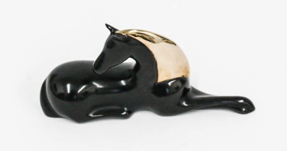 Loet Vanderveen - HORSE, CLASSIC (311) - BRONZE - 5 X 4.5 - These sculptures are bronze limited editions.
<br>
<br><a href="/[sculpture]/[available]-[patina]-[swatches]/">More than 30 patinas are available</a>. Available patinas are indicated as IN STOCK. Loet Vanderveen limited editions are always in strong demand and our stocked inventory sells quickly. Special orders are not being taken at this time.
<br>
<br>Allow a few weeks for your sculptures to arrive as each one is thoroughly prepared and packed in our warehouse. This includes fully customized crating and boxing for each piece. Your patience is appreciated during this process as we strive to ensure that your new artwork safely arrives.
<br>
<br>Shipping and Handling TBD