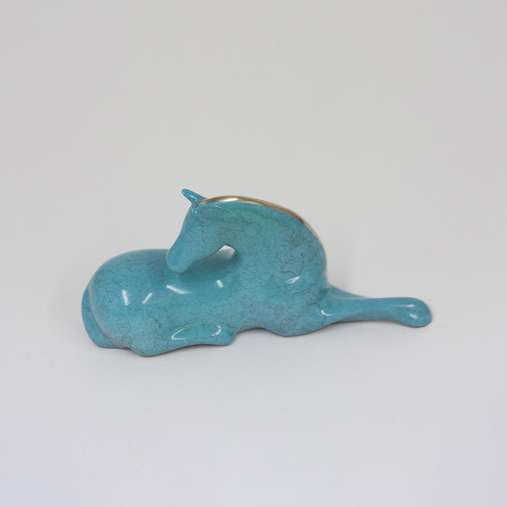 Loet Vanderveen - HORSE, CLASSIC (311) - BRONZE - 5 X 4.5 - These sculptures are bronze limited editions.
<br>
<br><a href="/[sculpture]/[available]-[patina]-[swatches]/">More than 30 patinas are available</a>. Available patinas are indicated as IN STOCK. Loet Vanderveen limited editions are always in strong demand and our stocked inventory sells quickly. Special orders are not being taken at this time.
<br>
<br>Allow a few weeks for your sculptures to arrive as each one is thoroughly prepared and packed in our warehouse. This includes fully customized crating and boxing for each piece. Your patience is appreciated during this process as we strive to ensure that your new artwork safely arrives.
<br>
<br>Shipping and Handling TBD