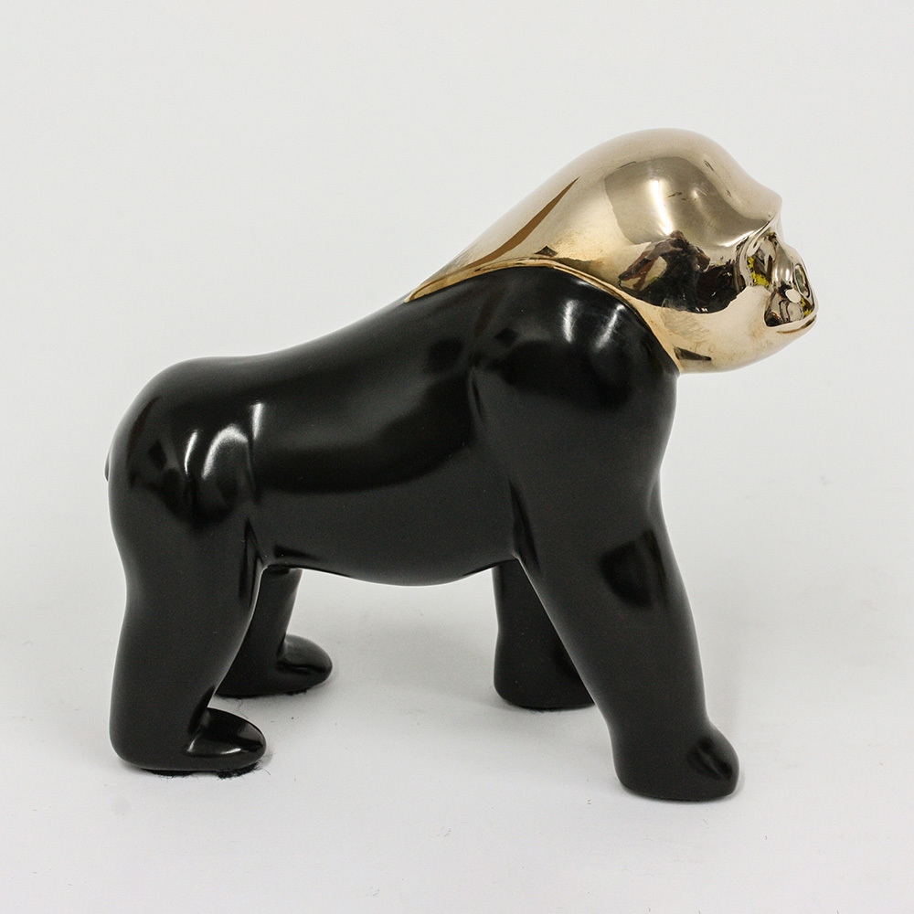 Loet Vanderveen - GORILLA, CLASSIC (339) - BRONZE - 5 X 5 - These sculptures are bronze limited editions.
<br>
<br><a href="/[sculpture]/[available]-[patina]-[swatches]/">More than 30 patinas are available</a>. Available patinas are indicated as IN STOCK. Loet Vanderveen limited editions are always in strong demand and our stocked inventory sells quickly. Special orders are not being taken at this time.
<br>
<br>Allow a few weeks for your sculptures to arrive as each one is thoroughly prepared and packed in our warehouse. This includes fully customized crating and boxing for each piece. Your patience is appreciated during this process as we strive to ensure that your new artwork safely arrives.
<br>
<br>Shipping and Handling TBD