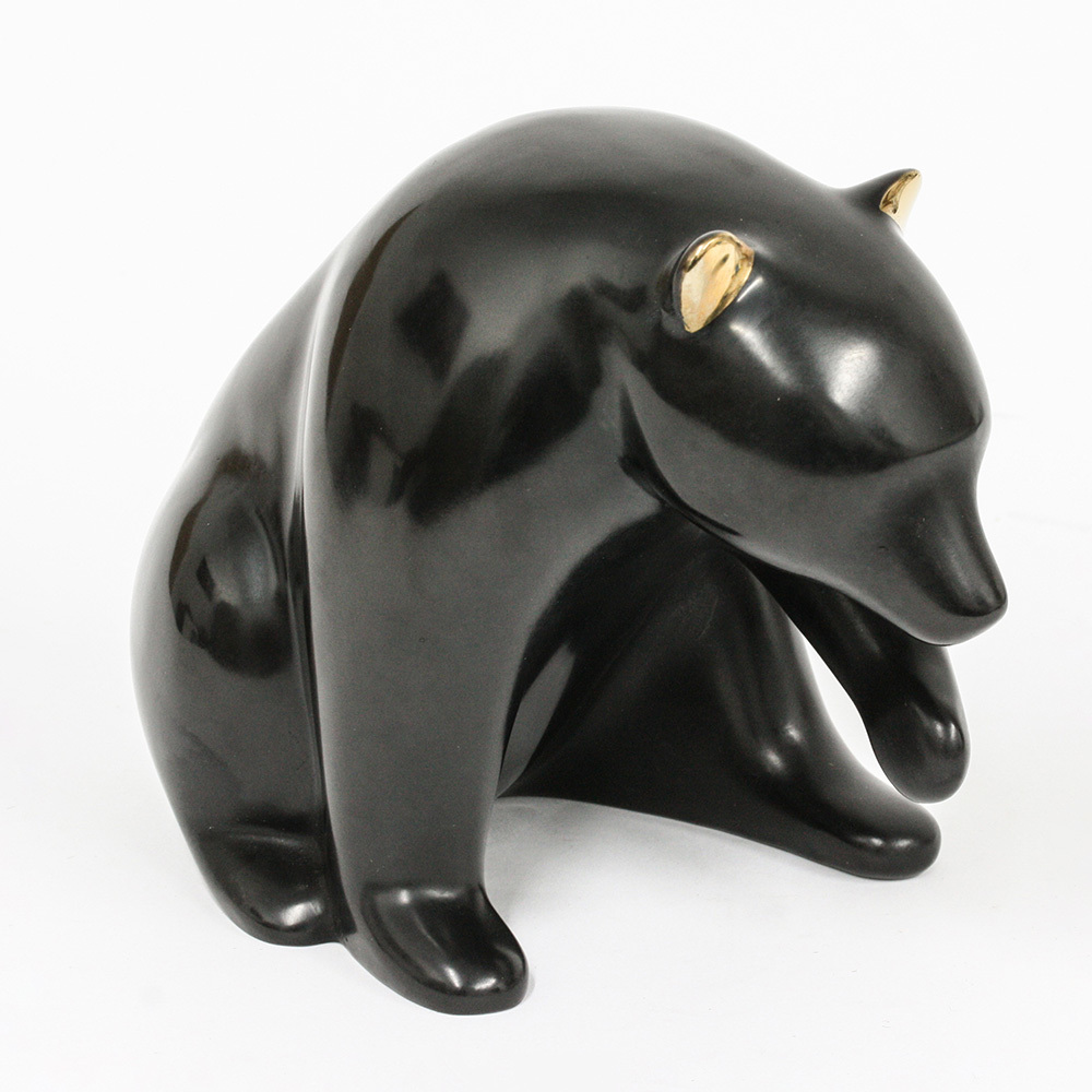 Loet Vanderveen - BEAR (401) - BRONZE - 7 X 5.25 - These sculptures are bronze limited editions.
<br>
<br><a href="/[sculpture]/[available]-[patina]-[swatches]/">More than 30 patinas are available</a>. Available patinas are indicated as IN STOCK. Loet Vanderveen limited editions are always in strong demand and our stocked inventory sells quickly. Special orders are not being taken at this time.
<br>
<br>Allow a few weeks for your sculptures to arrive as each one is thoroughly prepared and packed in our warehouse. This includes fully customized crating and boxing for each piece. Your patience is appreciated during this process as we strive to ensure that your new artwork safely arrives.
<br>
<br>Shipping and Handling TBD