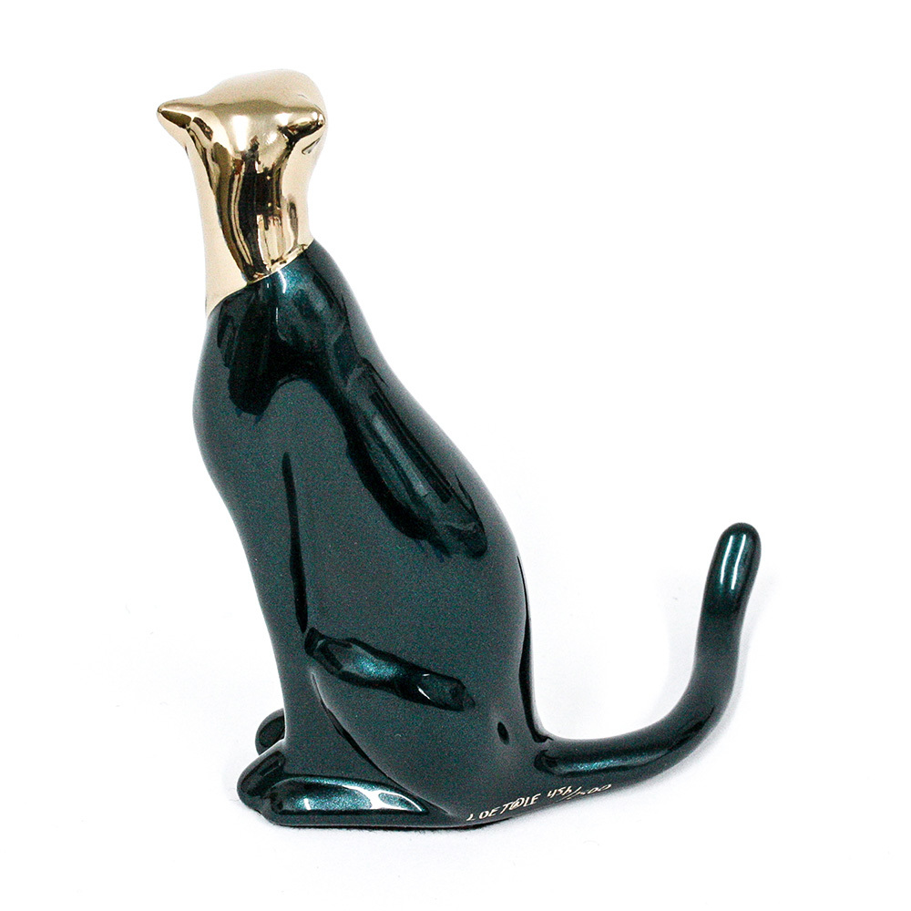 Loet Vanderveen - CHEETAH, CLASSIC SEATED JEWEL (479) - BRONZE - 4 X 5.5 - These sculptures are bronze limited editions.
<br>
<br><a href="/[sculpture]/[available]-[patina]-[swatches]/">More than 30 patinas are available</a>. Available patinas are indicated as IN STOCK. Loet Vanderveen limited editions are always in strong demand and our stocked inventory sells quickly. Special orders are not being taken at this time.
<br>
<br>Allow a few weeks for your sculptures to arrive as each one is thoroughly prepared and packed in our warehouse. This includes fully customized crating and boxing for each piece. Your patience is appreciated during this process as we strive to ensure that your new artwork safely arrives.
<br>
<br>Shipping and Handling TBD