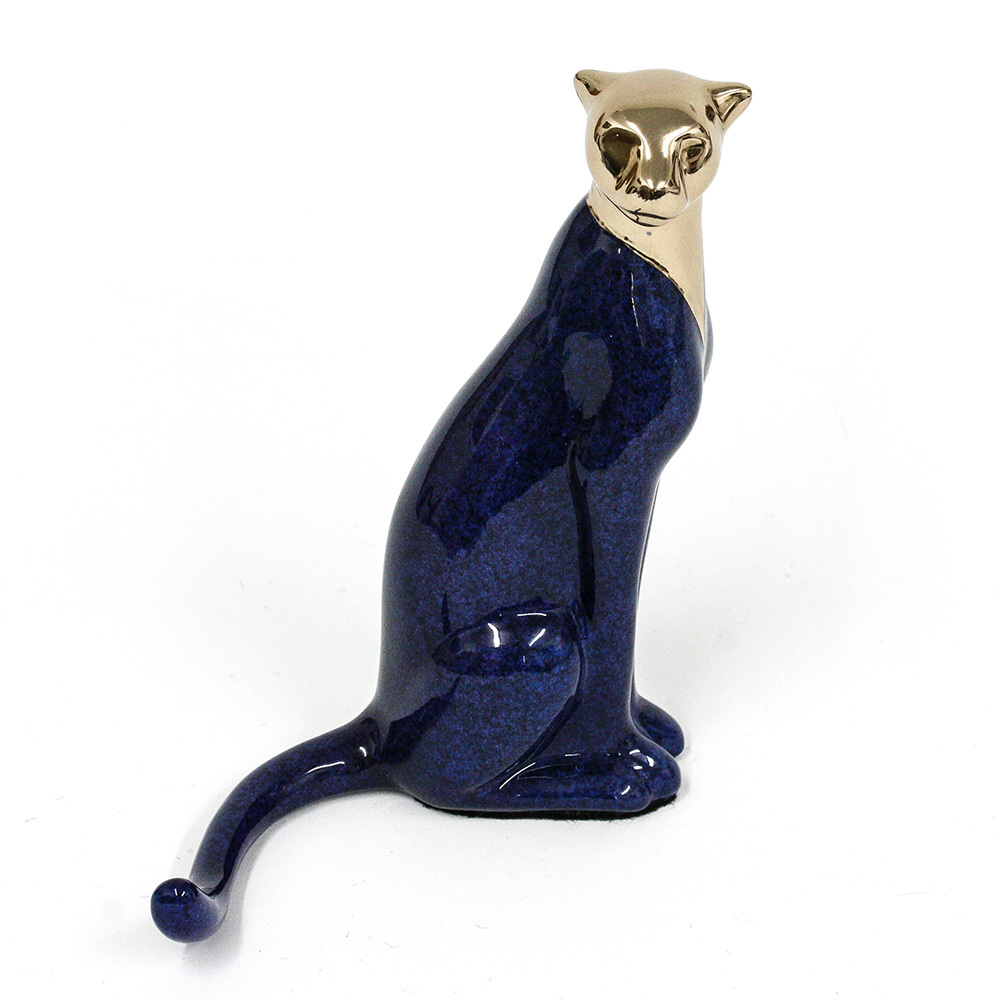Loet Vanderveen - CHEETAH, CLASSIC SEATED JEWEL (479) - BRONZE - 4 X 5.5 - These sculptures are bronze limited editions.
<br>
<br><a href="/[sculpture]/[available]-[patina]-[swatches]/">More than 30 patinas are available</a>. Available patinas are indicated as IN STOCK. Loet Vanderveen limited editions are always in strong demand and our stocked inventory sells quickly. Special orders are not being taken at this time.
<br>
<br>Allow a few weeks for your sculptures to arrive as each one is thoroughly prepared and packed in our warehouse. This includes fully customized crating and boxing for each piece. Your patience is appreciated during this process as we strive to ensure that your new artwork safely arrives.
<br>
<br>Shipping and Handling TBD