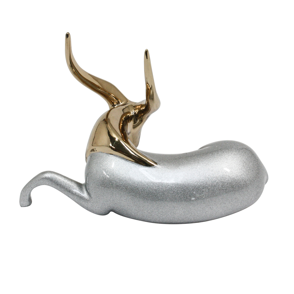 Loet Vanderveen - BUSHBUCK,  JEWEL (481) - BRONZE - 5 X 3.5 - These sculptures are bronze limited editions.
<br>
<br><a href="/[sculpture]/[available]-[patina]-[swatches]/">More than 30 patinas are available</a>. Available patinas are indicated as IN STOCK. Loet Vanderveen limited editions are always in strong demand and our stocked inventory sells quickly. Special orders are not being taken at this time.
<br>
<br>Allow a few weeks for your sculptures to arrive as each one is thoroughly prepared and packed in our warehouse. This includes fully customized crating and boxing for each piece. Your patience is appreciated during this process as we strive to ensure that your new artwork safely arrives.
<br>
<br>Shipping and Handling TBD