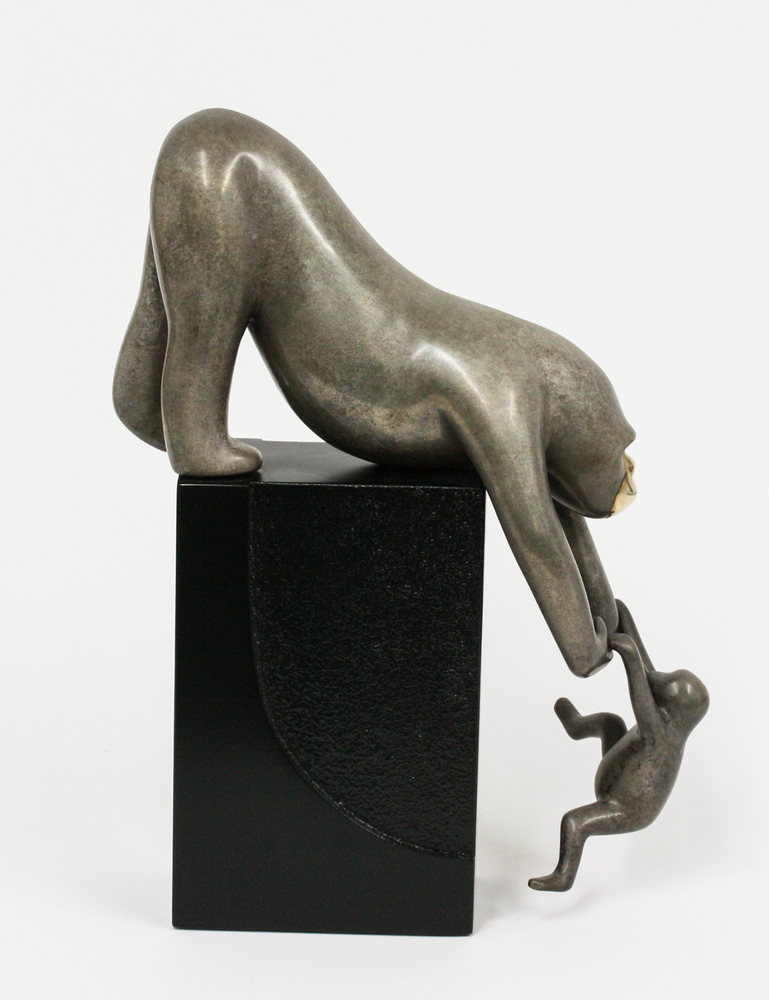 Loet Vanderveen - GORILLA & BABY ON BASE (505b) - BRONZE - 8.5 X 4.25 X 12 - These sculptures are bronze limited editions.
<br>
<br><a href="/[sculpture]/[available]-[patina]-[swatches]/">More than 30 patinas are available</a>. Available patinas are indicated as IN STOCK. Loet Vanderveen limited editions are always in strong demand and our stocked inventory sells quickly. Special orders are not being taken at this time.
<br>
<br>Allow a few weeks for your sculptures to arrive as each one is thoroughly prepared and packed in our warehouse. This includes fully customized crating and boxing for each piece. Your patience is appreciated during this process as we strive to ensure that your new artwork safely arrives.
<br>
<br>Shipping and Handling TBD