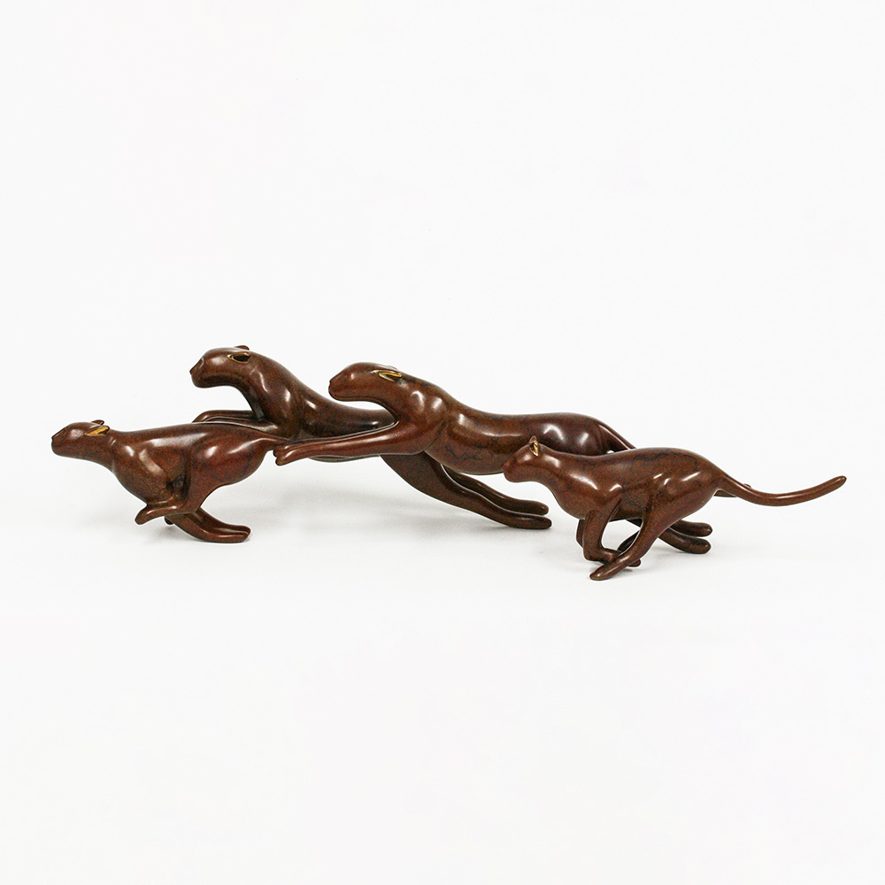 Loet Vanderveen - CHEETAHS GALLOPING X4 (513) - BRONZE - 21 X 5 X 4.75 - Free Shipping Anywhere In The USA!
<br>
<br>These sculptures are bronze limited editions.
<br>
<br><a href="/[sculpture]/[available]-[patina]-[swatches]/">More than 30 patinas are available</a>. Available patinas are indicated as IN STOCK. Loet Vanderveen limited editions are always in strong demand and our stocked inventory sells quickly. Special orders are not being taken at this time.
<br>
<br>Allow a few weeks for your sculptures to arrive as each one is thoroughly prepared and packed in our warehouse. This includes fully customized crating and boxing for each piece. Your patience is appreciated during this process as we strive to ensure that your new artwork safely arrives.