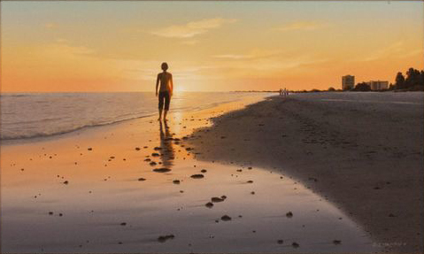 Rob MacIntosh - WALKING SIESTA SIESTA KEYS BEACH AT SUNSET - OIL AND ACRYLIC ON CANVAS - 18 X 30